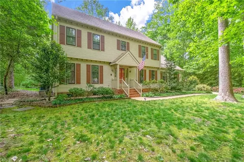 3659 Hill Breeze Rd, Virginia Beach, VA 23452