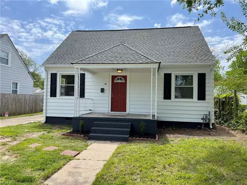 60 Henry St, Hampton, VA 23669