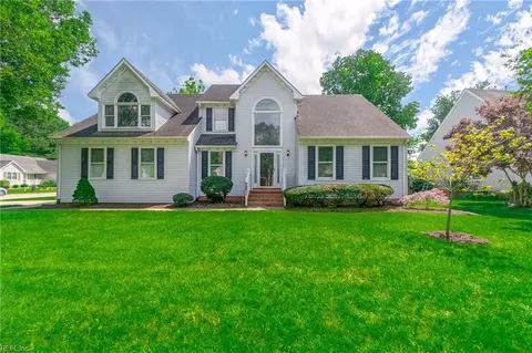 634 Madera Rd, Chesapeake, VA 23322