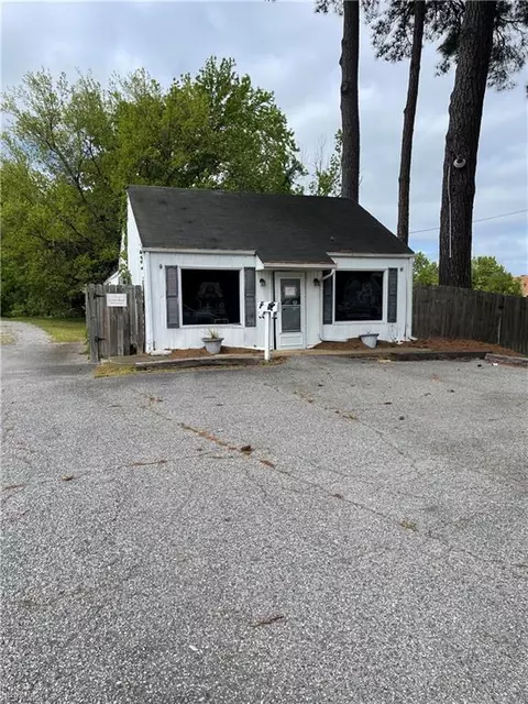 3118 Tyre Neck Rd, Portsmouth, VA 23703
