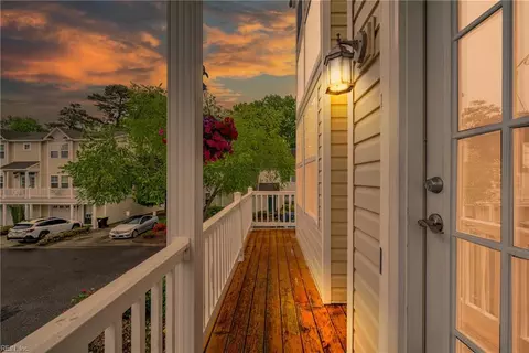 2501 New London Ct, Virginia Beach, VA 23454