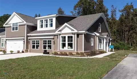 2024 Nicole Ln, Chesapeake, VA 23322