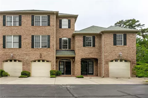 1008 Quail Covey Ln, Virginia Beach, VA 23451