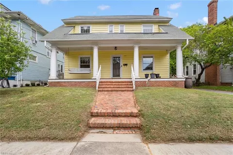 317 63rd St, Newport News, VA 23607