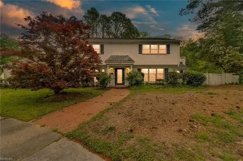 7606 Bridgette Ln, Norfolk, VA 23518