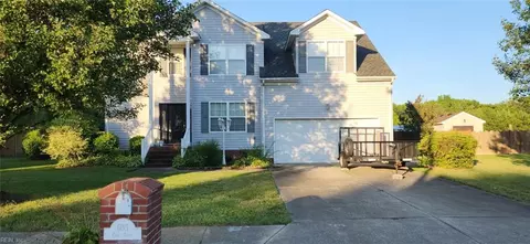 605 Erin Ln, Chesapeake, VA 23323