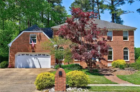 622 San Pedro Dr, Chesapeake, VA 23322