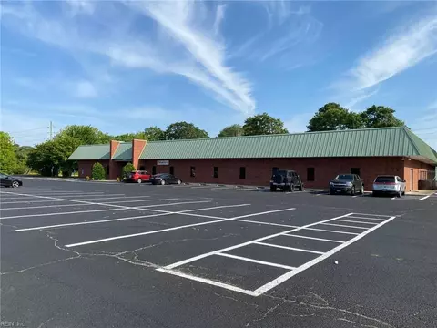 1634 London Blvd, Portsmouth, VA 23704