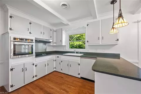 141 Ocanoe Pl, Hampton, VA 23661 photo 22