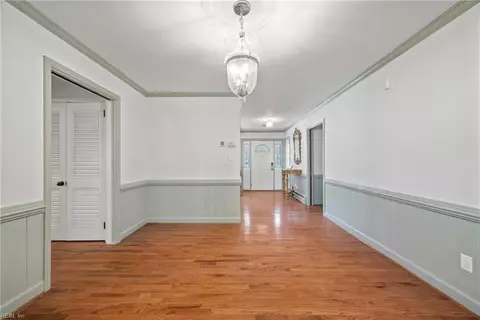 141 Ocanoe Pl, Hampton, VA 23661 photo 14