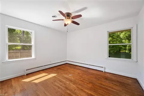 141 Ocanoe Pl, Hampton, VA 23661 photo 36