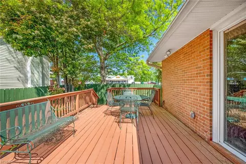 141 Ocanoe Pl, Hampton, VA 23661 photo 29