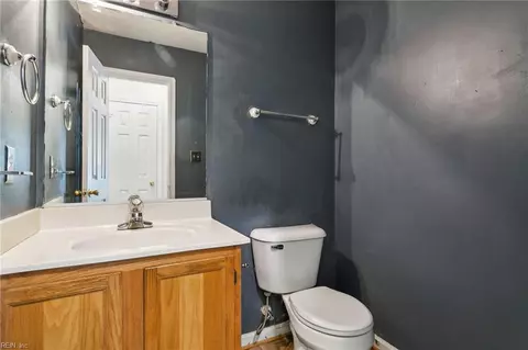 Bath - 888 Ingleside Rd, Norfolk, VA 23502 photo 1 of 3