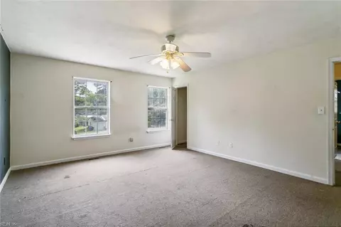 Bedroom - 888 Ingleside Rd, Norfolk, VA 23502 photo 2 of 7