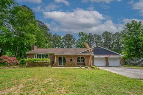 8209 Crittenden Rd, Suffolk, VA 23436