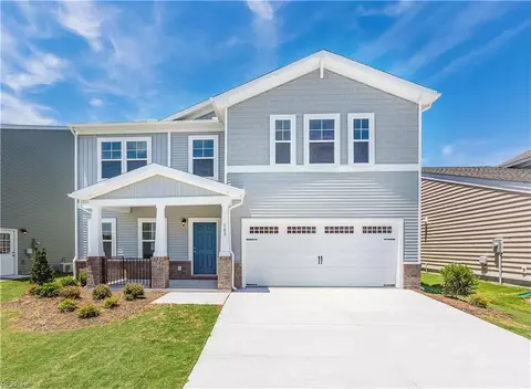 180 Norfleet Ln, Suffolk, VA 23434