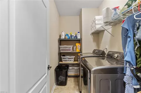 Other - 335 Waterside Dr #60, Hampton, VA 23666 photo 9 of 12