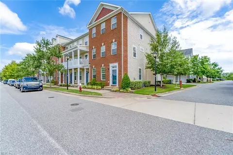 Exterior - 335 Waterside Dr #60, Hampton, VA 23666 photo 1 of 2