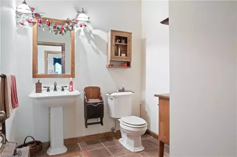 Bath - 3901 Douglas Rd, Chesapeake, VA 23322 photo 1 of 3