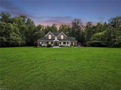Exterior - 3901 Douglas Rd, Chesapeake, VA 23322 photo 13 of 16