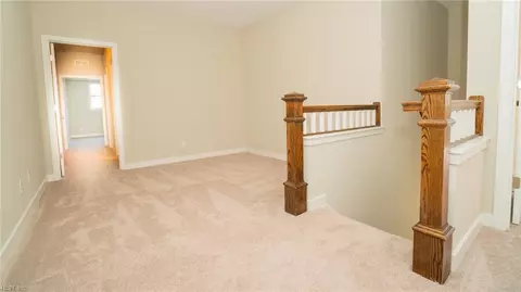 Entry Way - 110 Fishers Ct, Hampton, VA 23666 photo 5 of 9