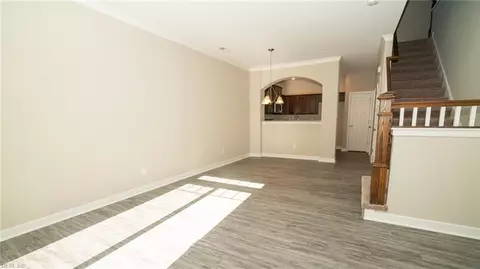 Living - 110 Fishers Ct, Hampton, VA 23666 photo 1 of 1