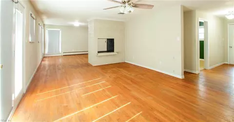 315 Martha Lee Dr, Hampton, VA 23666 photo 15