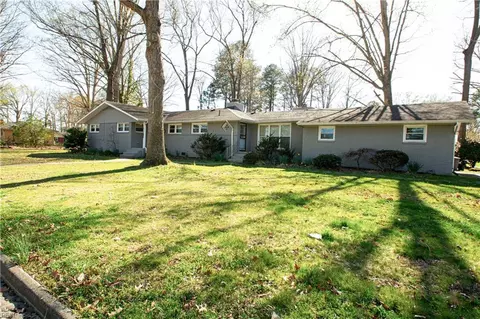 315 Martha Lee Dr, Hampton, VA 23666 photo 4