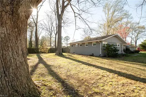 315 Martha Lee Dr, Hampton, VA 23666 photo 47