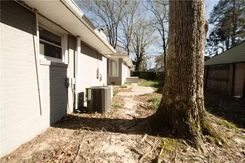 315 Martha Lee Dr, Hampton, VA 23666 photo 31
