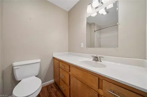 Bath - 7451 Richmond Rd, Williamsburg, VA 23188 photo 1 of 2