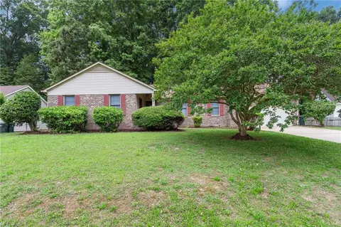 131 Winder Rd, Yorktown, VA 23693