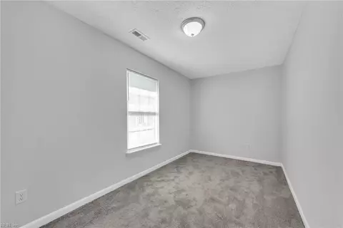 Bedroom - 920 Mason St, Hampton, VA 23669 photo 1 of 8