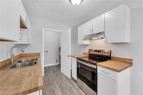 Other - 920 Mason St, Hampton, VA 23669 photo 3 of 9