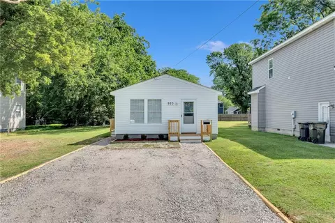 920 Mason St, Hampton, VA 23669