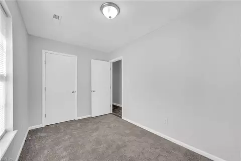 Bedroom - 920 Mason St, Hampton, VA 23669 photo 5 of 8