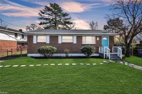 807 Cavalier Blvd, Portsmouth, VA 23701