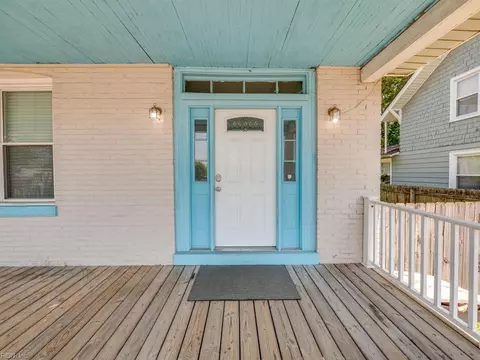 Exterior - 270 Columbia Ave, Hampton, VA 23669 photo 9 of 9