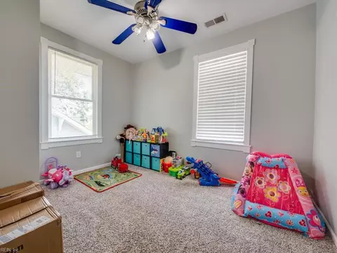 Bedroom - 270 Columbia Ave, Hampton, VA 23669 photo 1 of 5