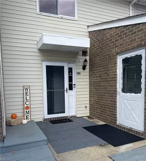 5652 Gregory Ct, Portsmouth, VA 23703