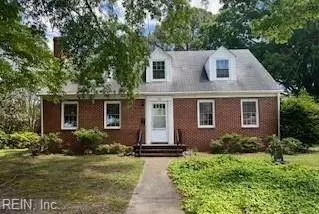 144 Pocahontas Pl, Hampton, VA 23661