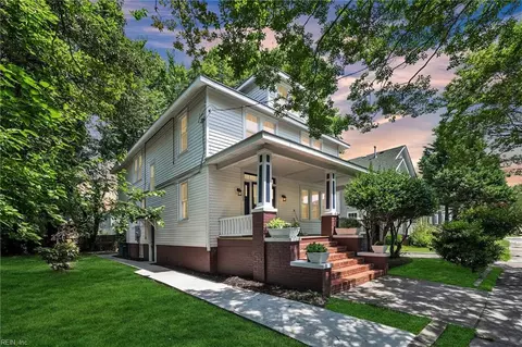 1005 Grayson St, Norfolk, VA 23523