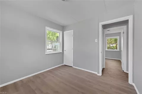 Entry Way - 1500 Morgan Dr, Hampton, VA 23663 photo 3 of 3