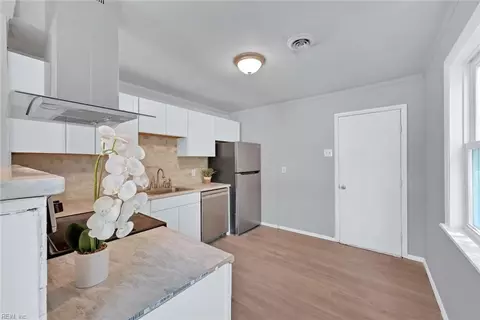 Kitchen - 1500 Morgan Dr, Hampton, VA 23663 photo 1 of 3