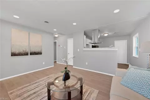 Living - 1500 Morgan Dr, Hampton, VA 23663 photo 4 of 4