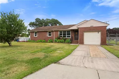 4928 Holly Rd, Portsmouth, VA 23703