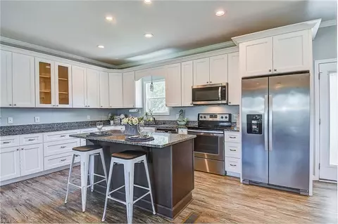 1532 Manning Rd, Suffolk, VA 23434