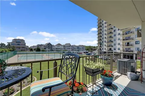 Exterior - 100 E Ocean View Ave #207, Norfolk, VA 23503 photo 1 of 3