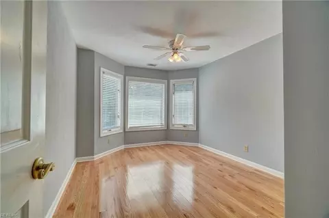 Bedroom - 4024 Grant Ct, Chesapeake, VA 23321 photo 2 of 7