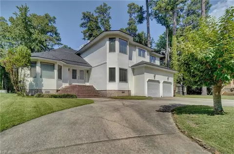 Exterior - 4024 Grant Ct, Chesapeake, VA 23321 photo 2 of 9